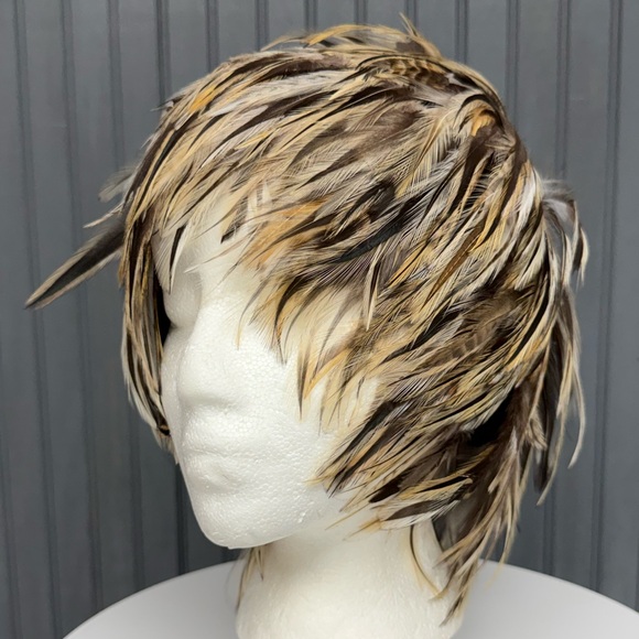 Vintage Accessories - Vintage Feather Skull Cap Cocktail Hat Brown & Tan Natural Feathers One Size Mod